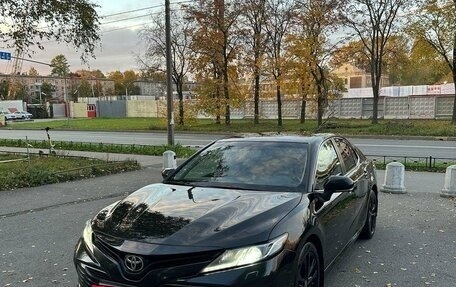 Toyota Camry, 2020 год, 2 900 000 рублей, 7 фотография