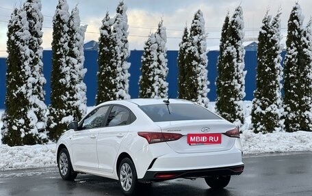 Hyundai Solaris II рестайлинг, 2021 год, 1 390 000 рублей, 7 фотография