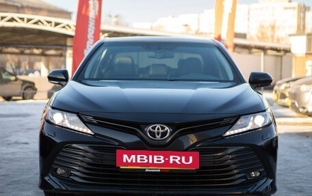 Toyota Camry, 2017 год, 2 580 000 рублей, 5 фотография