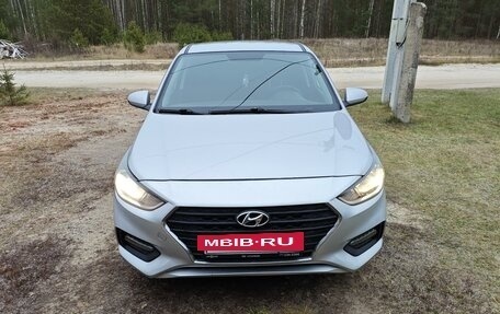 Hyundai Solaris II рестайлинг, 2017 год, 1 150 000 рублей, 12 фотография