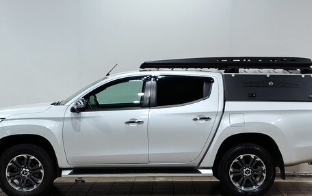 Mitsubishi L200 IV рестайлинг, 2019 год, 4 530 000 рублей, 8 фотография