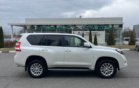 Toyota Land Cruiser Prado 150 рестайлинг 2, 2017 год, 4 050 000 рублей, 6 фотография