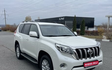 Toyota Land Cruiser Prado 150 рестайлинг 2, 2017 год, 4 050 000 рублей, 4 фотография