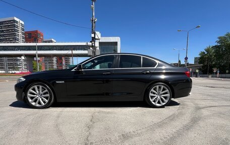 BMW 5 серия, 2010 год, 1 940 000 рублей, 3 фотография