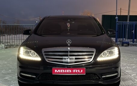 Mercedes-Benz S-Класс, 2011 год, 1 650 000 рублей, 1 фотография