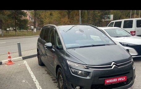 Citroen C4 Picasso II рестайлинг, 2015 год, 1 150 000 рублей, 1 фотография