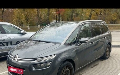 Citroen C4 Picasso II рестайлинг, 2015 год, 1 150 000 рублей, 6 фотография