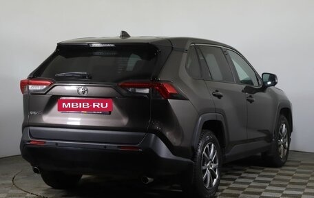 Toyota RAV4, 2020 год, 3 099 000 рублей, 5 фотография