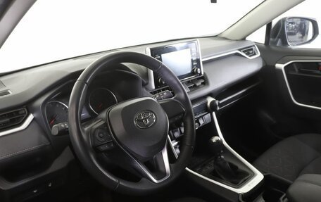 Toyota RAV4, 2020 год, 3 099 000 рублей, 14 фотография