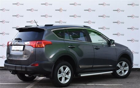 Toyota RAV4, 2013 год, 1 888 000 рублей, 3 фотография