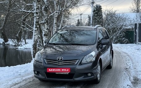 Toyota Verso I, 2009 год, 1 150 000 рублей, 6 фотография