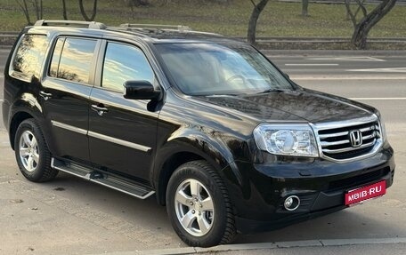 Honda Pilot III рестайлинг, 2012 год, 2 950 000 рублей, 1 фотография