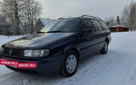 Volkswagen Passat B4, 1994 год, 750 000 рублей, 6 фотография