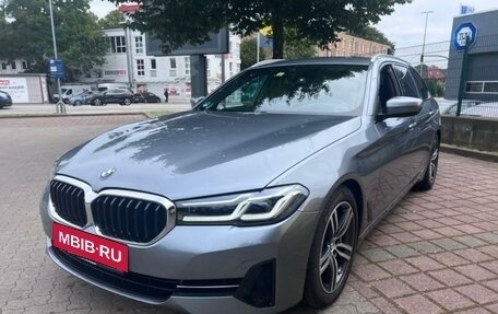 BMW 5 серия, 2021 год, 8 490 000 рублей, 1 фотография