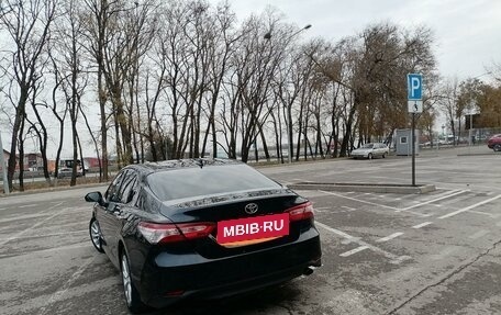 Toyota Camry, 2018 год, 2 550 000 рублей, 2 фотография