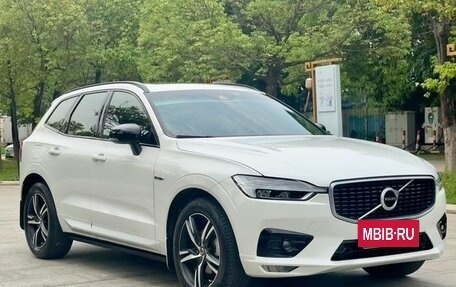 Volvo XC60 II, 2020 год, 3 550 000 рублей, 2 фотография