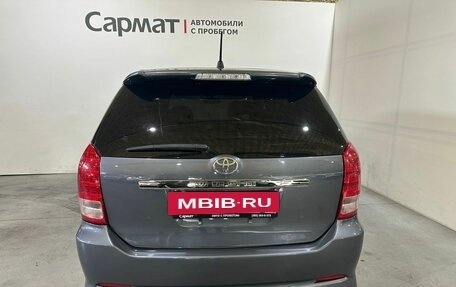 Toyota Wish II, 2006 год, 900 000 рублей, 6 фотография