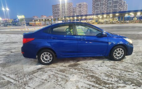 Hyundai Solaris II рестайлинг, 2013 год, 700 000 рублей, 9 фотография