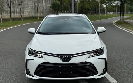 Toyota Corolla, 2021 год, 1 280 000 рублей, 3 фотография