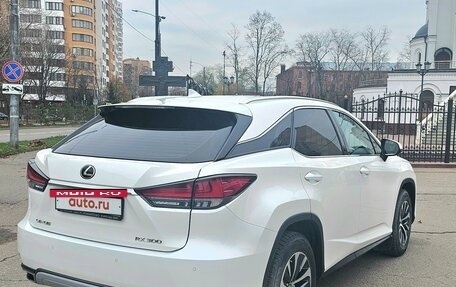 Lexus RX IV рестайлинг, 2019 год, 5 850 000 рублей, 3 фотография