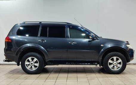 Mitsubishi Pajero Sport II рестайлинг, 2012 год, 1 600 000 рублей, 4 фотография