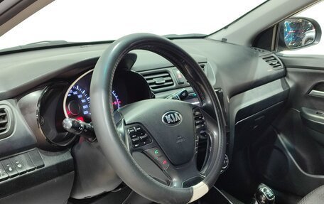 KIA Rio III рестайлинг, 2016 год, 950 000 рублей, 17 фотография