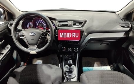 KIA Rio III рестайлинг, 2016 год, 950 000 рублей, 15 фотография