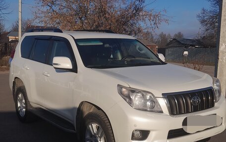 Toyota Land Cruiser 200, 2010 год, 2 850 000 рублей, 11 фотография