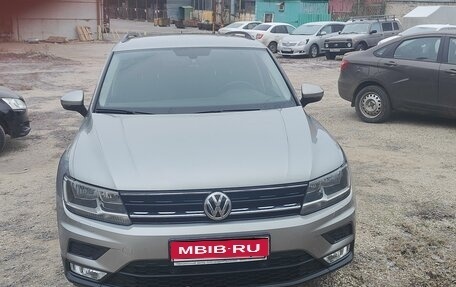 Volkswagen Tiguan II, 2017 год, 2 300 000 рублей, 1 фотография