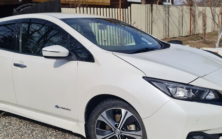 Nissan Leaf II, 2018 год, 1 515 000 рублей, 1 фотография