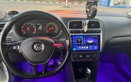 Volkswagen Polo VI (EU Market), 2016 год, 1 250 000 рублей, 8 фотография