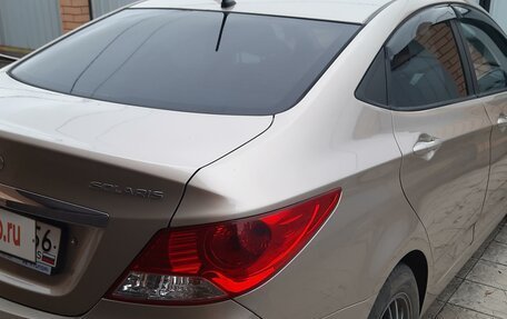 Hyundai Solaris II рестайлинг, 2011 год, 729 000 рублей, 8 фотография