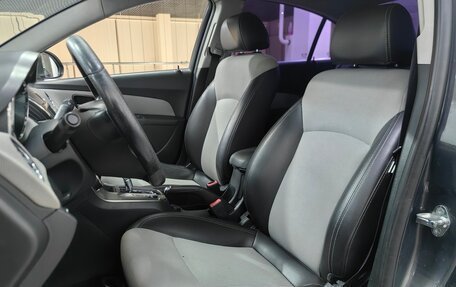 Chevrolet Cruze II, 2013 год, 727 000 рублей, 9 фотография