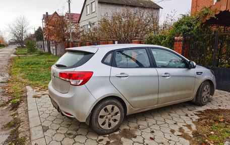 KIA Rio III рестайлинг, 2015 год, 1 100 000 рублей, 1 фотография