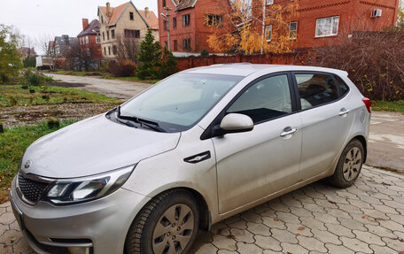 KIA Rio III рестайлинг, 2015 год, 1 100 000 рублей, 4 фотография