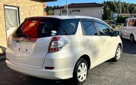 Honda Fit Shuttle I рестайлинг, 2015 год, 700 000 рублей, 5 фотография