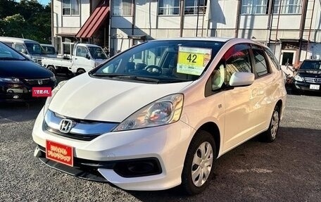 Honda Fit Shuttle I рестайлинг, 2015 год, 700 000 рублей, 2 фотография