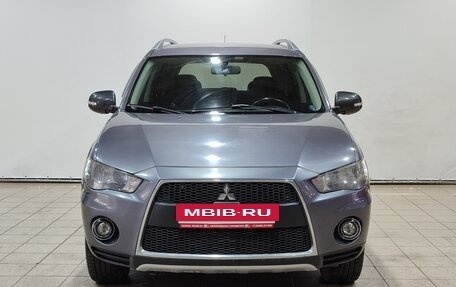 Mitsubishi Outlander III рестайлинг 3, 2010 год, 1 160 000 рублей, 2 фотография