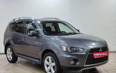 Mitsubishi Outlander III рестайлинг 3, 2010 год, 1 160 000 рублей, 3 фотография