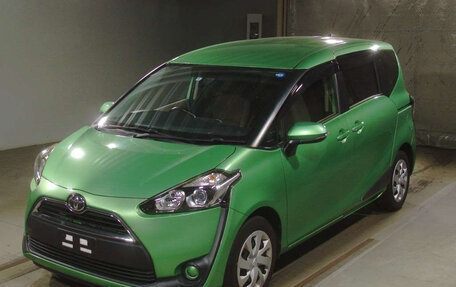 Toyota Sienta II, 2016 год, 1 750 000 рублей, 3 фотография