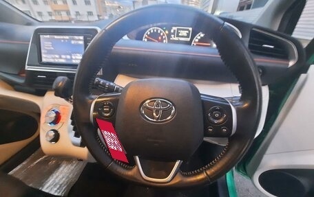 Toyota Sienta II, 2016 год, 1 750 000 рублей, 21 фотография