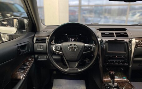 Toyota Camry, 2015 год, 2 550 000 рублей, 7 фотография