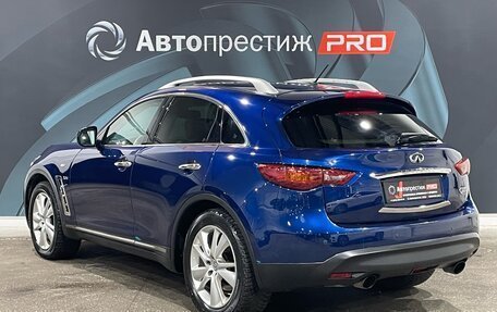 Infiniti QX70, 2014 год, 2 150 000 рублей, 7 фотография