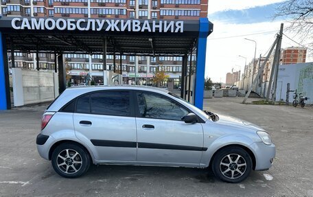 KIA Rio II, 2006 год, 370 000 рублей, 2 фотография