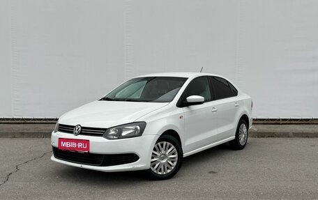 Volkswagen Polo VI (EU Market), 2013 год, 930 000 рублей, 1 фотография