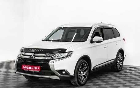 Mitsubishi Outlander III рестайлинг 3, 2017 год, 1 695 000 рублей, 1 фотография