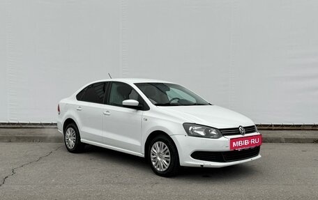 Volkswagen Polo VI (EU Market), 2013 год, 930 000 рублей, 3 фотография