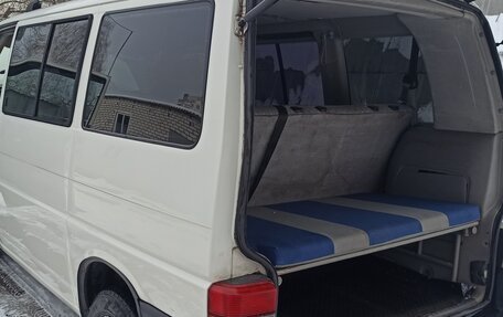 Volkswagen Transporter T4, 2001 год, 910 000 рублей, 9 фотография