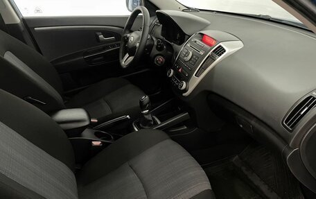 KIA cee'd I рестайлинг, 2010 год, 820 000 рублей, 19 фотография