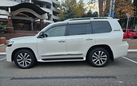 Toyota Land Cruiser 200, 2016 год, 6 700 000 рублей, 5 фотография